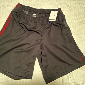 New With Tags Black W Red Strip Nike Fit Dry XL Athletic Shorts.